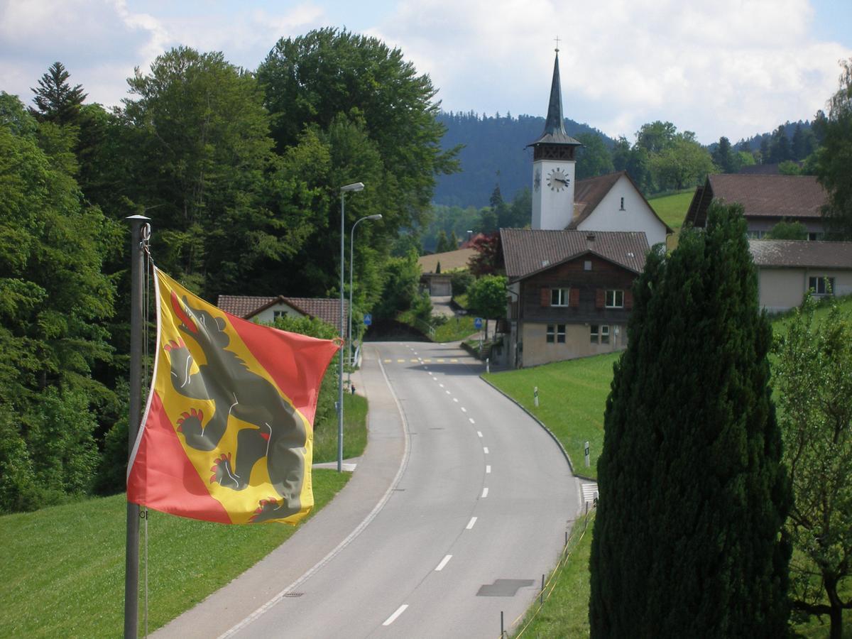 Gasthof Roessli Wyssachen Extérieur photo